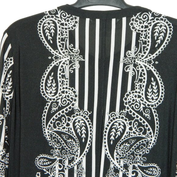 2 for/ $40 Nygard Half Button Up Black Paisley Striped Tunic Size Small - Picture 9 of 16